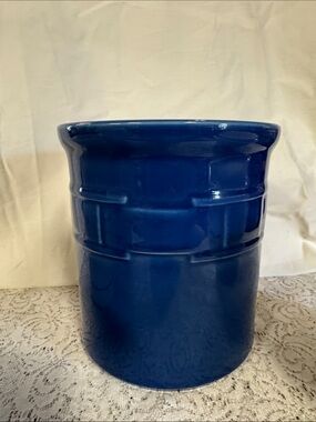 Longaberger 2 Qt. Crock Cornflower Blue